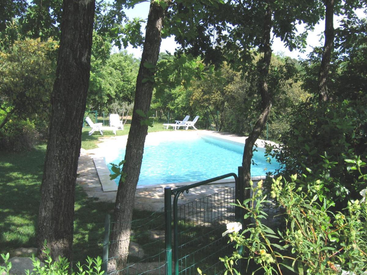 Hotel Les Restanques Goult Esterno foto